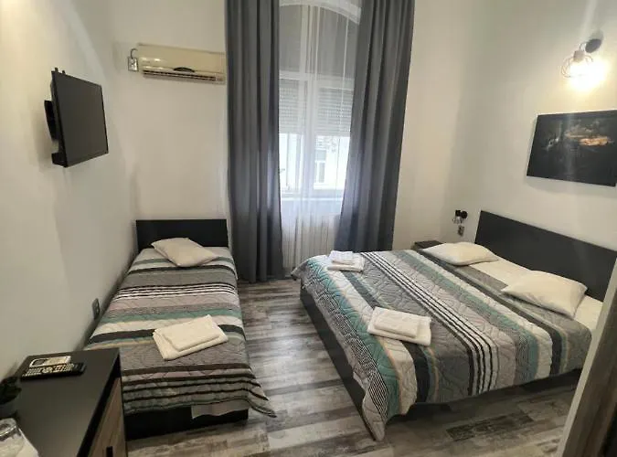 Pensiunea Luisa 3* كرايوفا